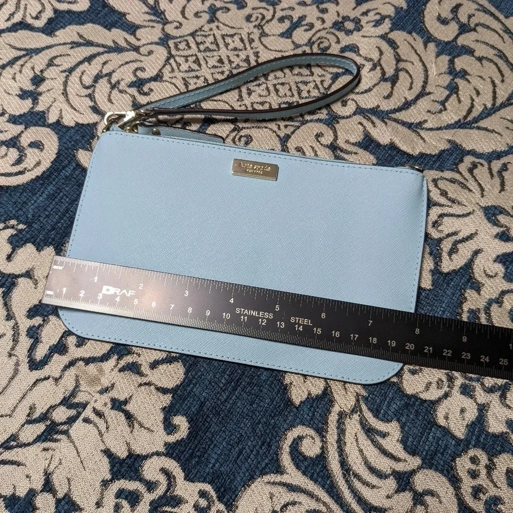 Kate Spade zip wristlet, wallet, blue - Picture 5 of 7